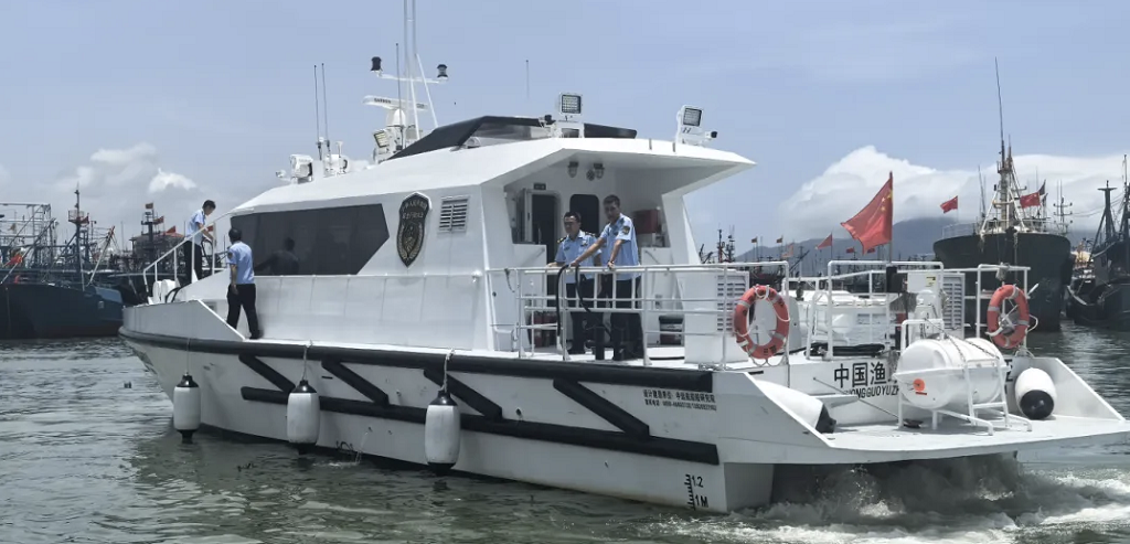 “执法蓝”硬核护航2026年南海开渔